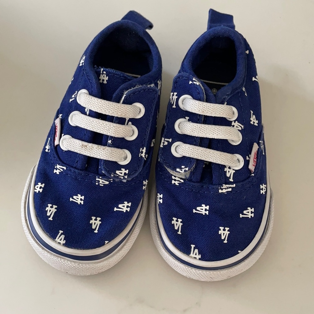 LA dodger vans.